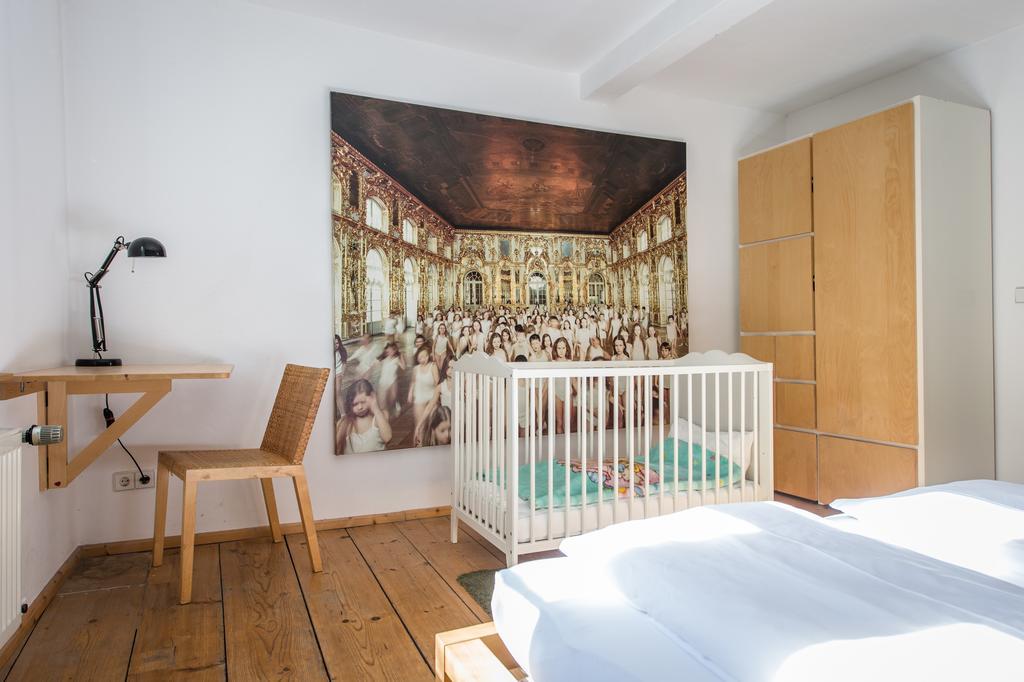 "Goethezimmer" Ferienwohnung Und Zimmer Am Burgplatz ไวมาร์ ภายนอก รูปภาพ